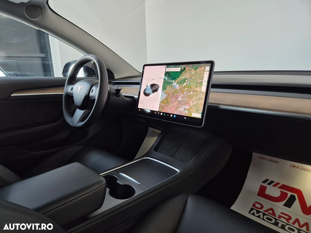 Tesla Model 3 Langstreckenbatterie Allradantrieb Dual Motor - 7