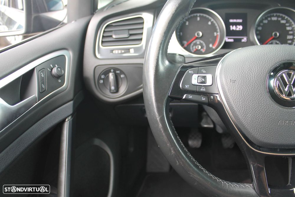 VW Golf 1.6 TDi BlueMotion Trendline - 5