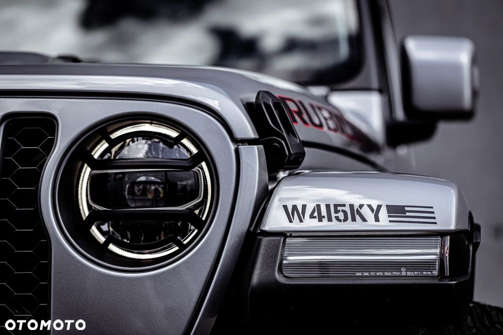 Jeep Wrangler - 15