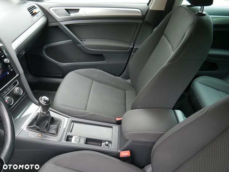 Volkswagen Golf Variant 1.5 TSI BMT Comfortline - 29