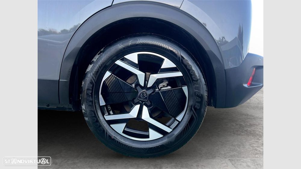 Peugeot e-2008 54 kWh Allure - 11