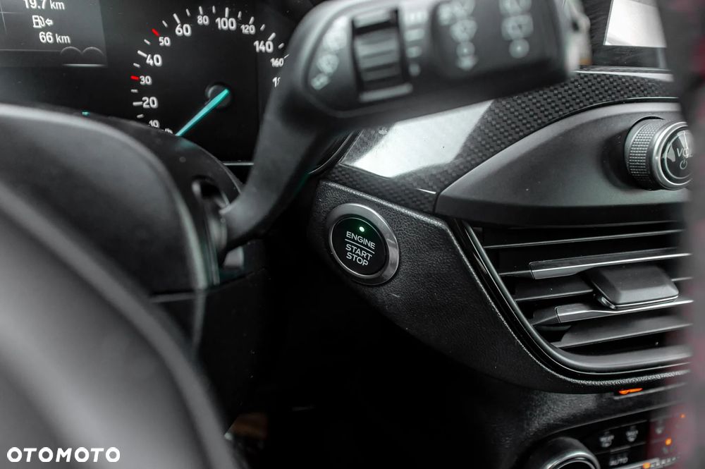 Ford Focus - 26