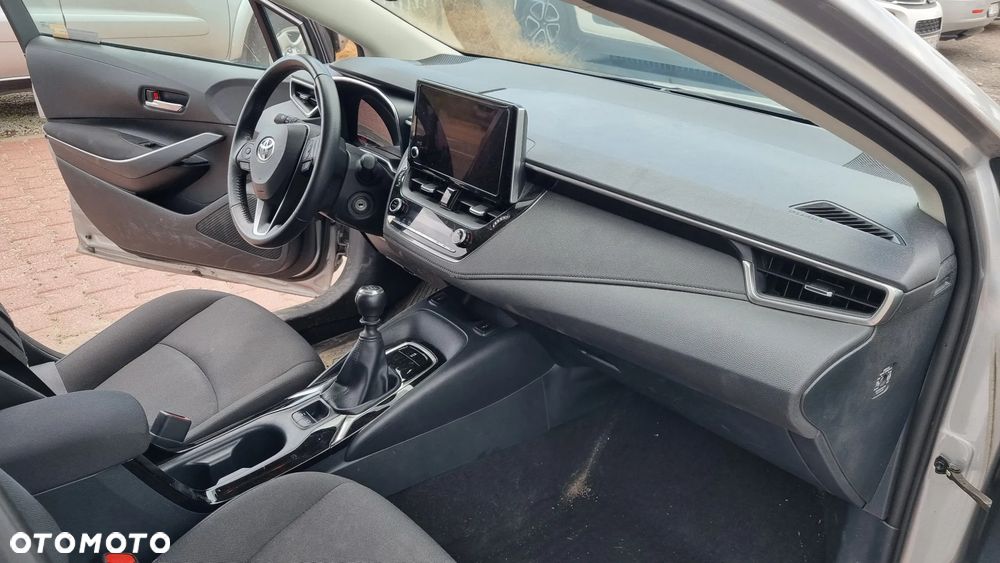 Toyota Corolla 1.5 Active - 28