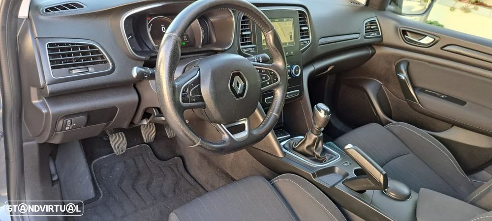 Renault Mégane Sport Tourer - 10