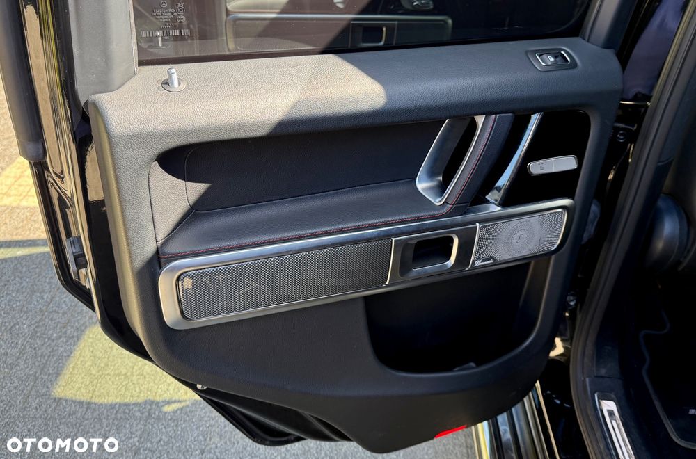 Mercedes-Benz Klasa G 400 d - 19
