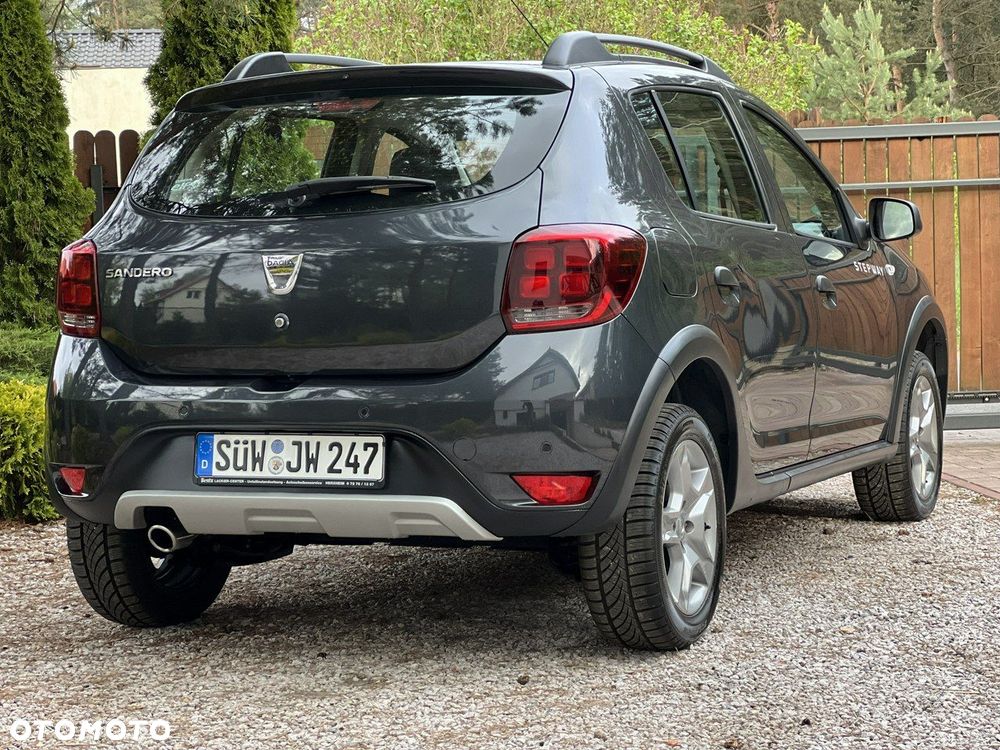 Dacia Sandero Stepway TCe 90 (S&S) Celebration - 7