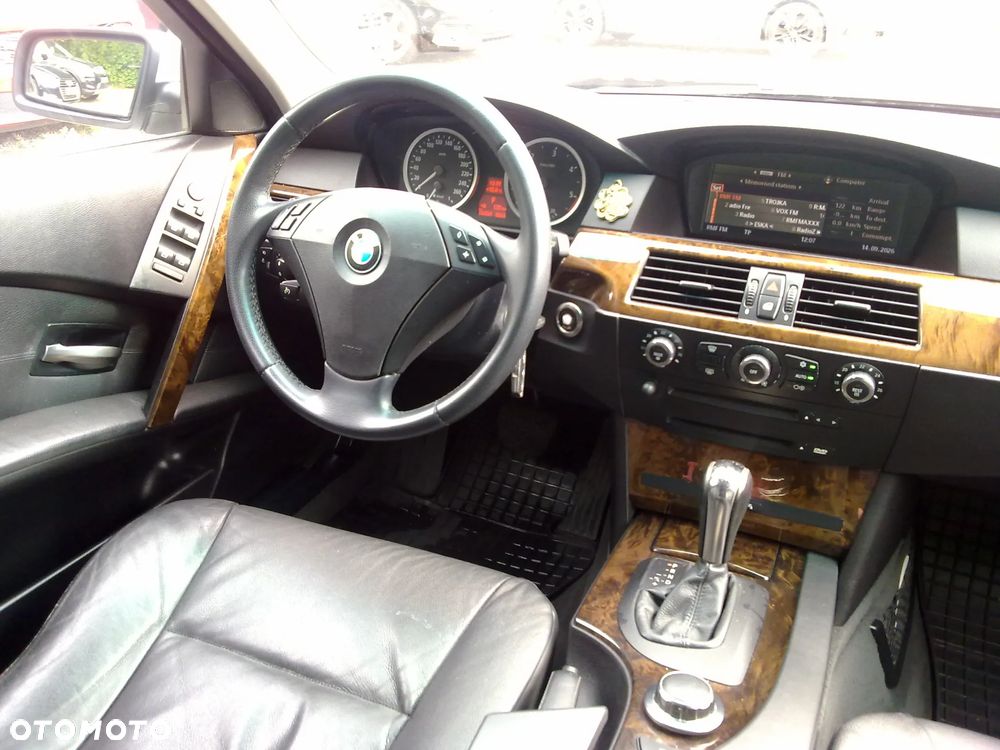 BMW Seria 5 530xd - 15