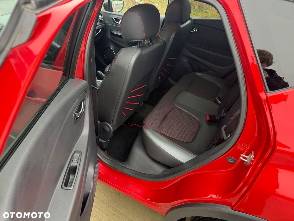 Renault Captur - 16