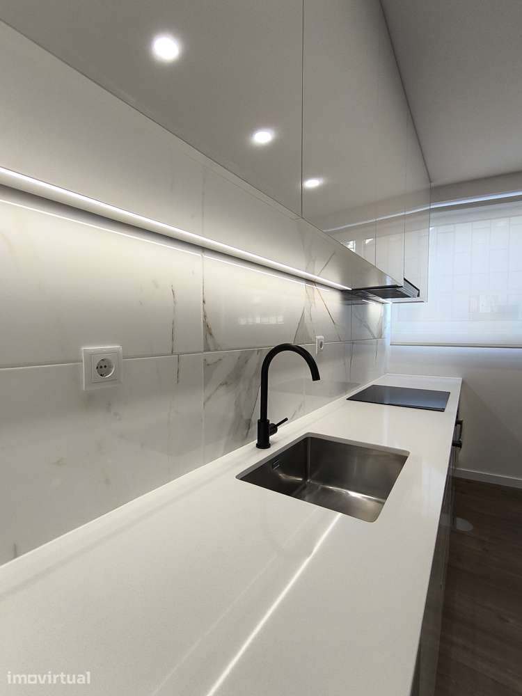 Apartamento, 72 m², Matosinhos e Leça da Palmeira - Grande imagem: 4/17