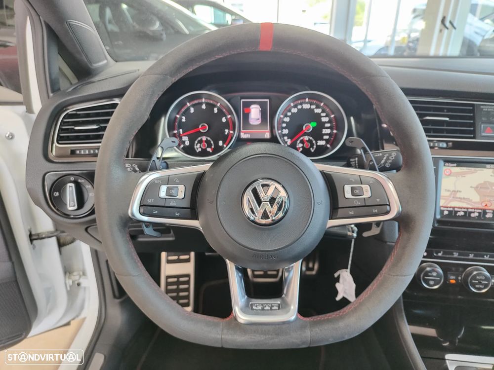 VW Golf GTI Clubsport DSG - 25