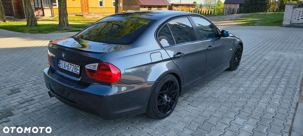 BMW Seria 3 325i - 6