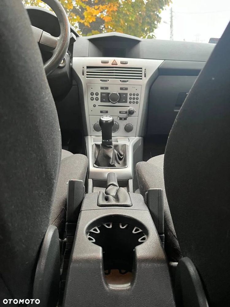 Opel Astra - 11