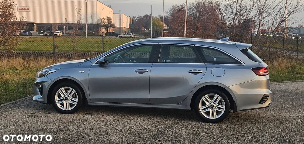 Kia Ceed 1.6 CRDi SCR M - 6