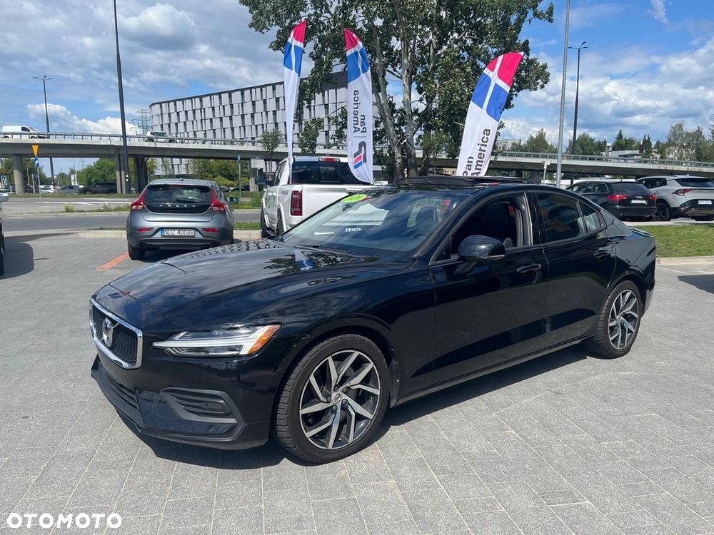 Volvo S60 T6 AWD Momentum Pro - 1