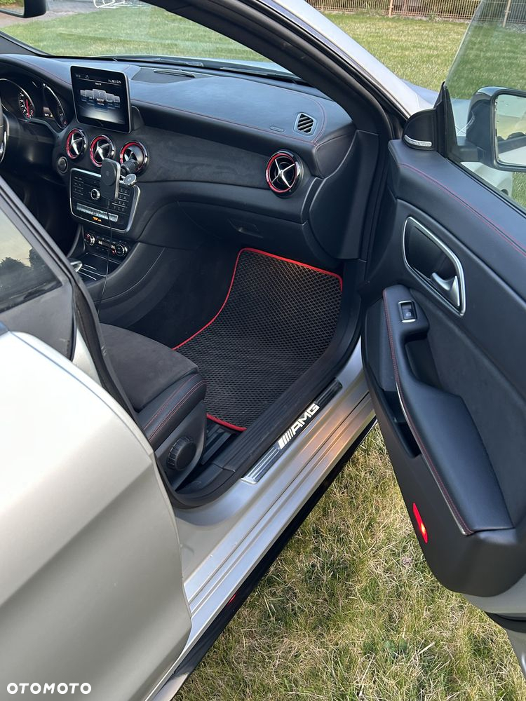 Mercedes-Benz CLA AMG 45 4-Matic - 7