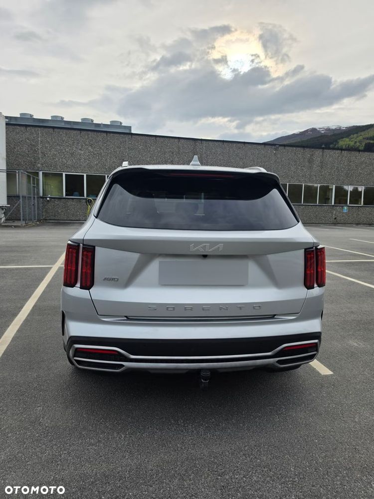 Kia Sorento 1.6T-GDI PHEV AWD OPF Platinum - 8