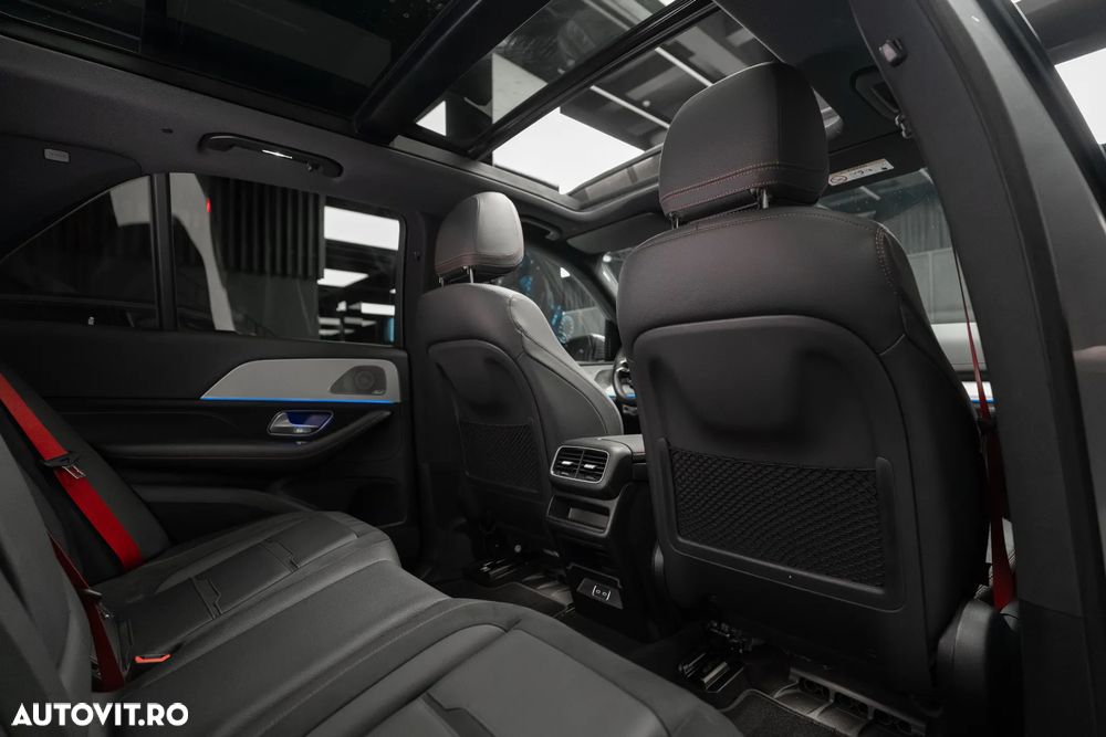 Mercedes-Benz GLE AMG 53 4Matic+ AMG Speedshift TCT 9G - 32