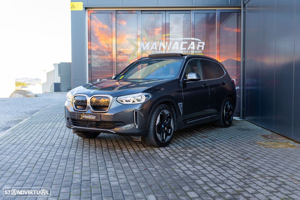 BMW iX3 - 30