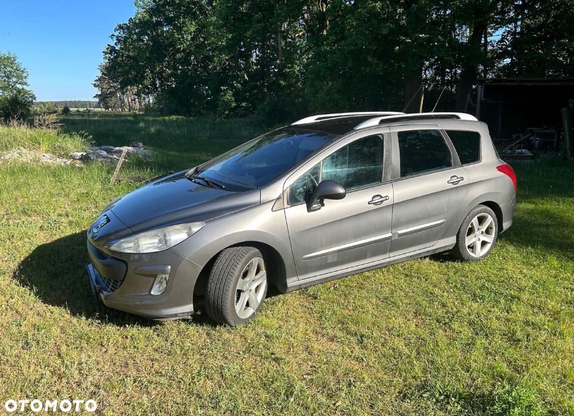 Peugeot 308 - 1