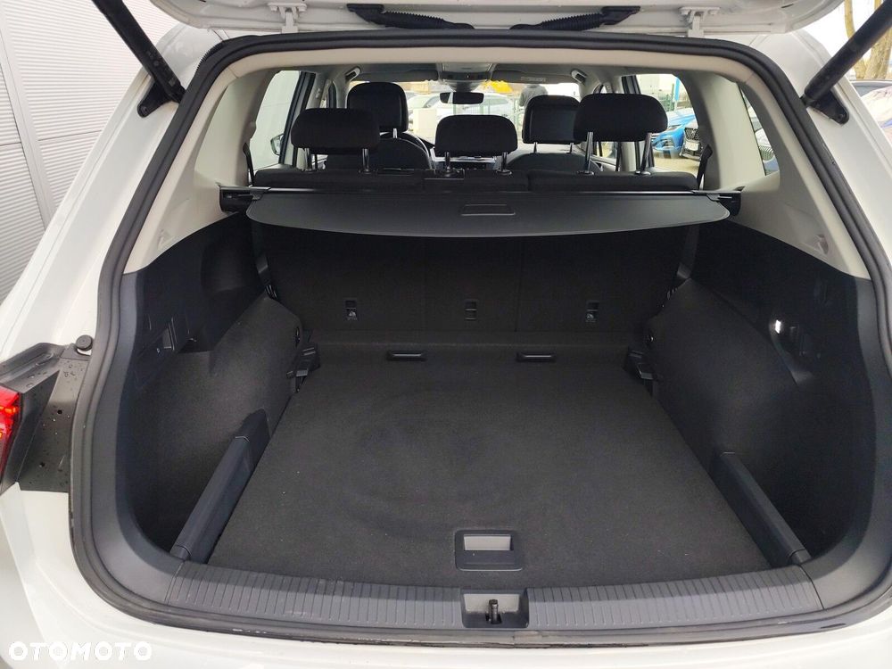 Volkswagen Tiguan Allspace 2.0 TDI 4Mot Elegance DSG - 36