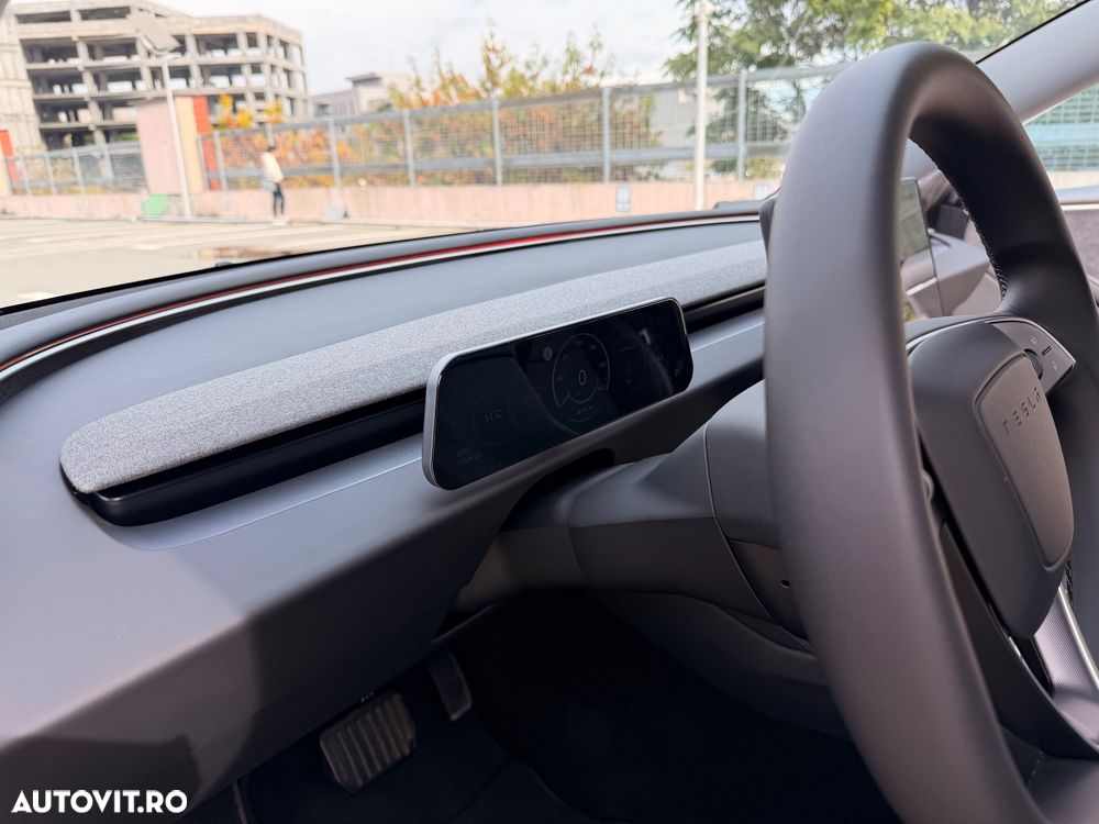 Tesla Model 3 Long Range AWD Premium - 14