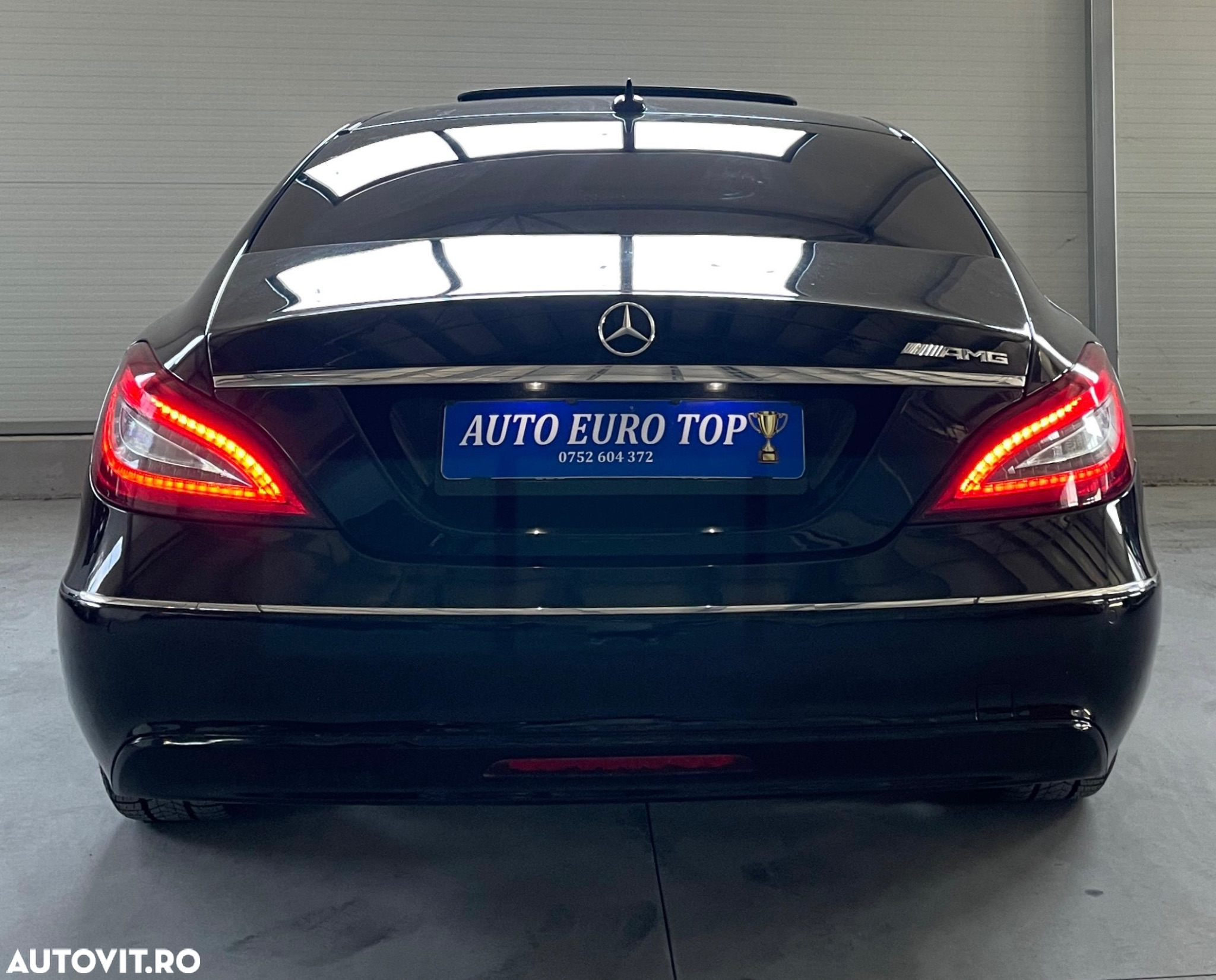 Mercedes-Benz CLS - 4