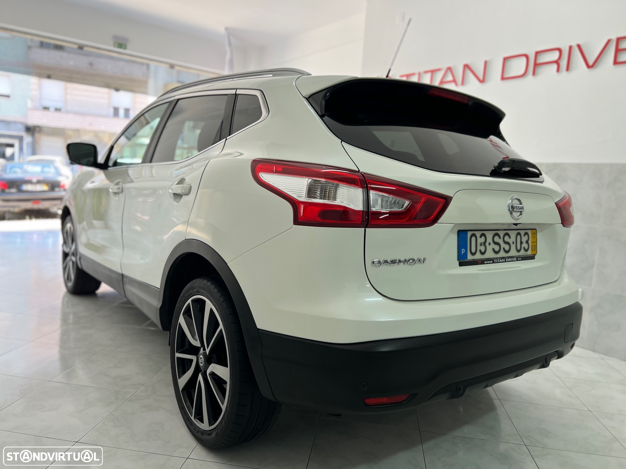 Nissan Qashqai 1.6 dCi Tekna 19 Pele Xtronic - 3