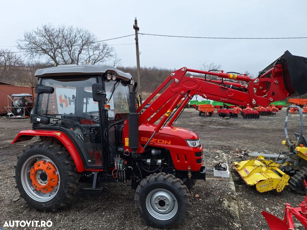 Bizon XD-504 cu cabină și încărcător frontal - 3
