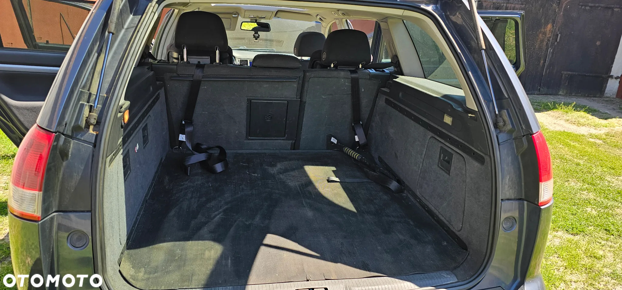 Opel Vectra - 8