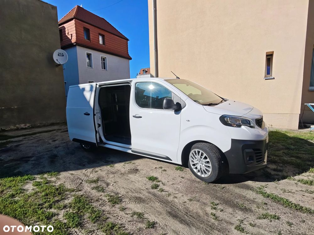 Peugeot E-Expert - 17