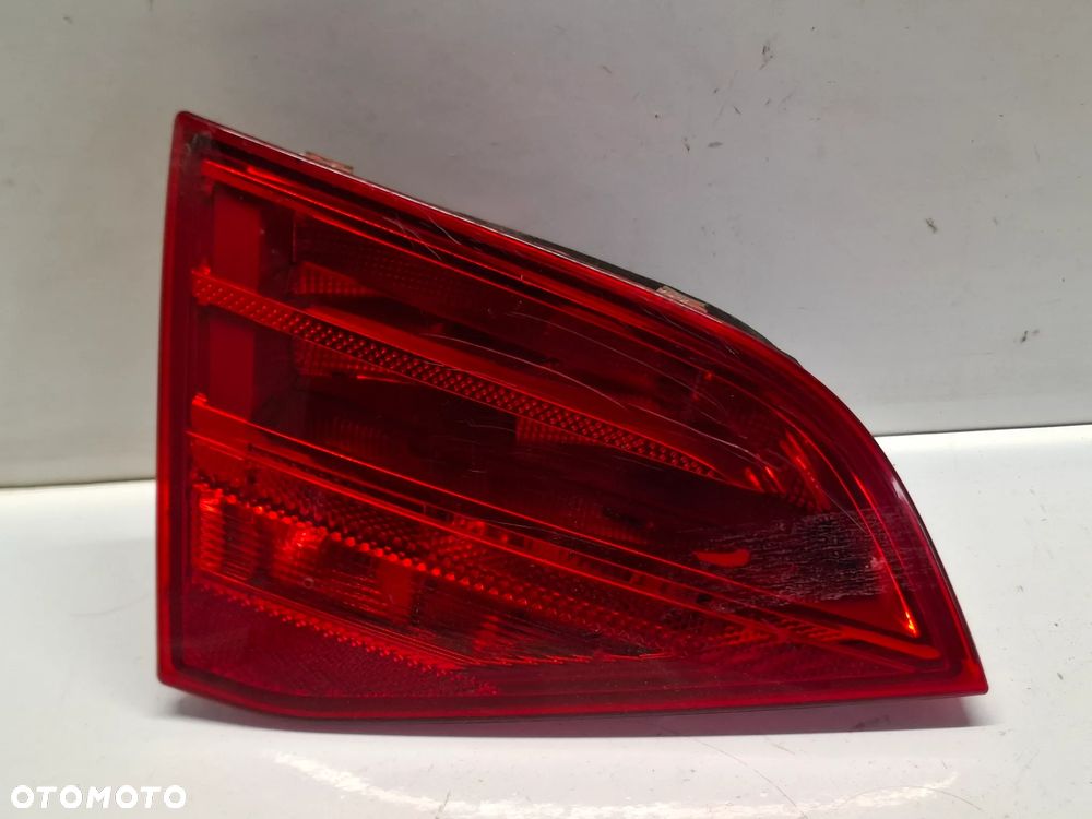 LAMPA W KLAPE LEWA TYL KOMBI AUDI A4 B8 SLASK WYSYLKA VAT - 1
