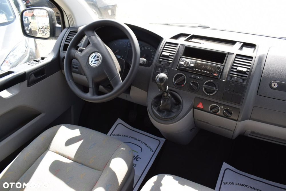 Volkswagen Transporter - 21