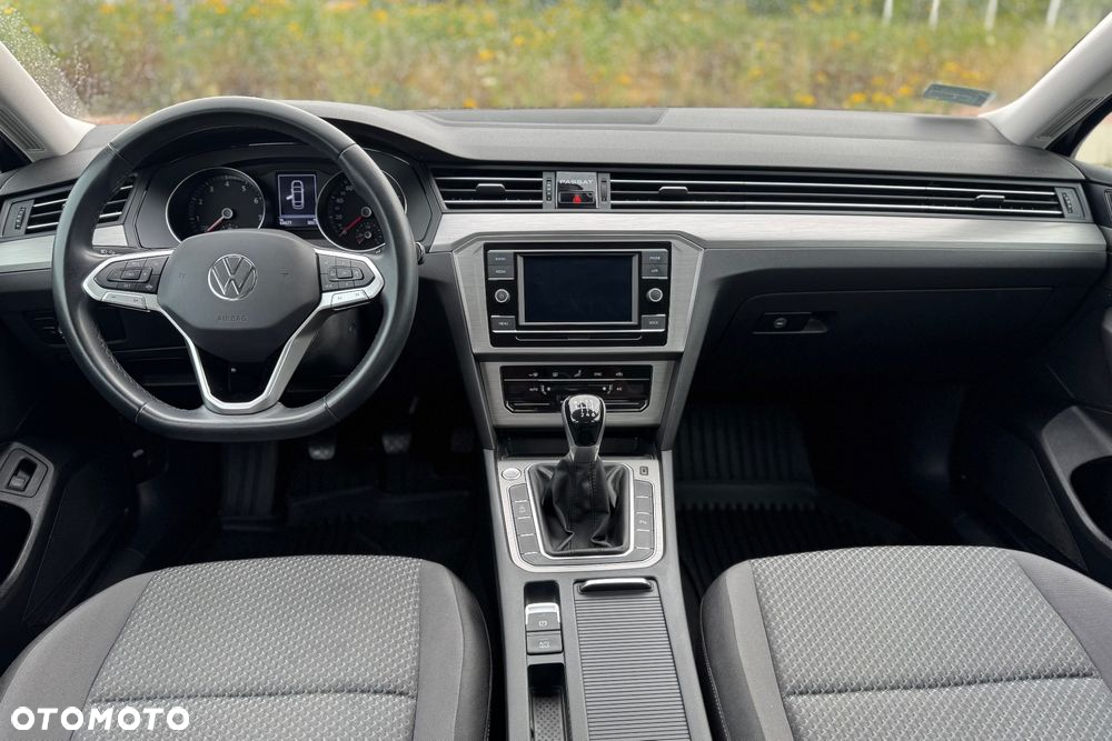Volkswagen Passat 1.5 TSI EVO Essence - 24