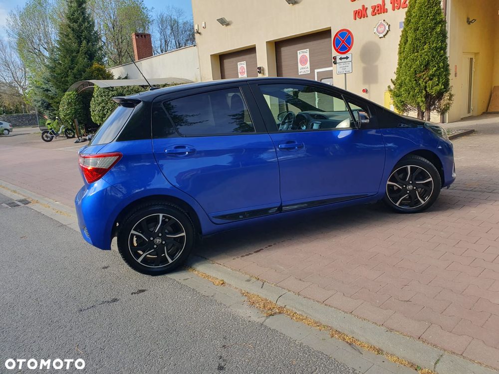 Toyota Yaris 1.5 Premium - 24