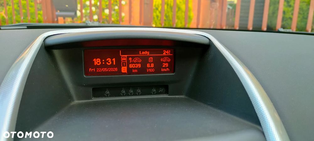 Peugeot 207 1.6 HDi - 9