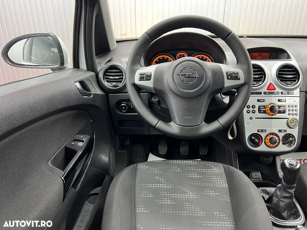 Opel Corsa - 8