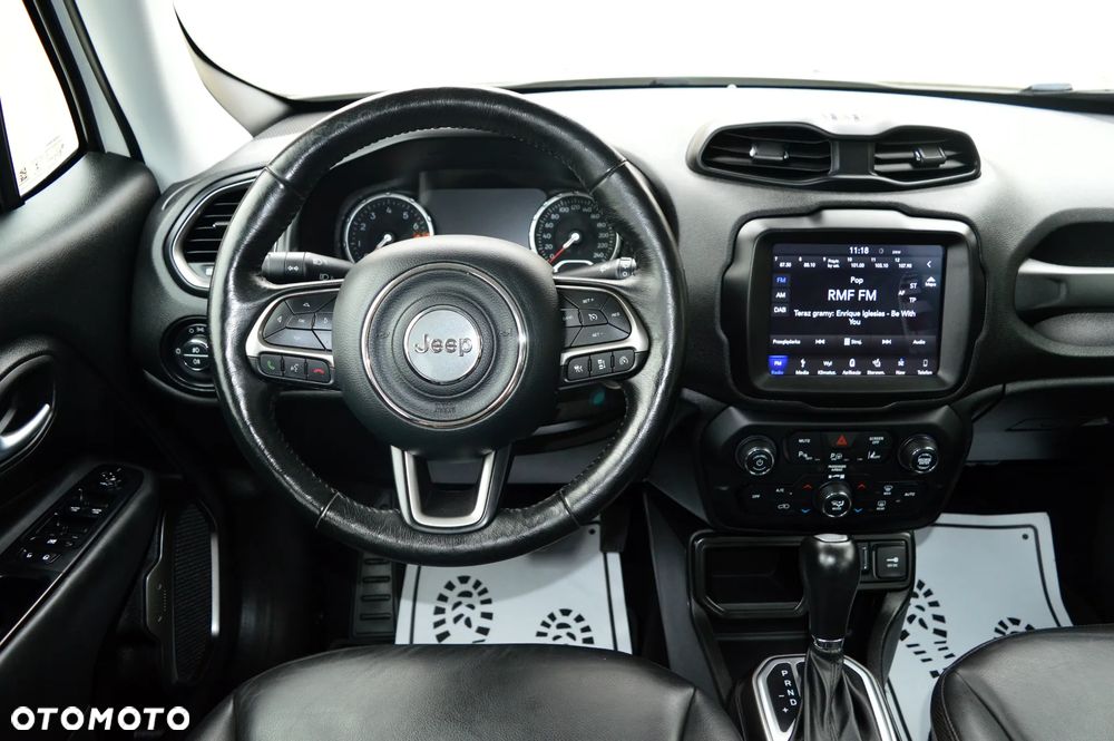 Jeep Renegade - 15