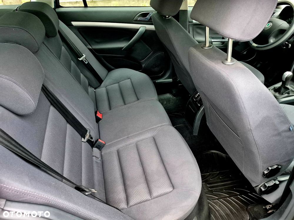 Skoda Octavia 1.9 TDI Adventure 4x4 - 11