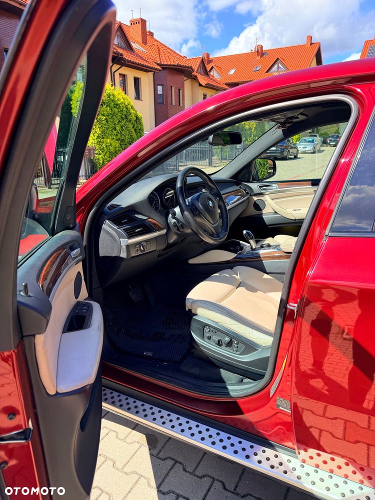 BMW X6 35i xDrive - 8