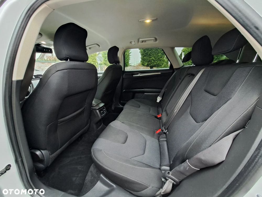 Ford Mondeo 2.0 TDCi Start-Stopp Titanium - 17