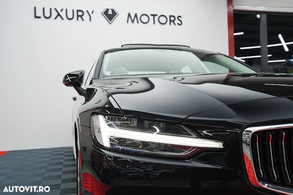 Volvo S60 T8 eAWD Momentum Pro - 19