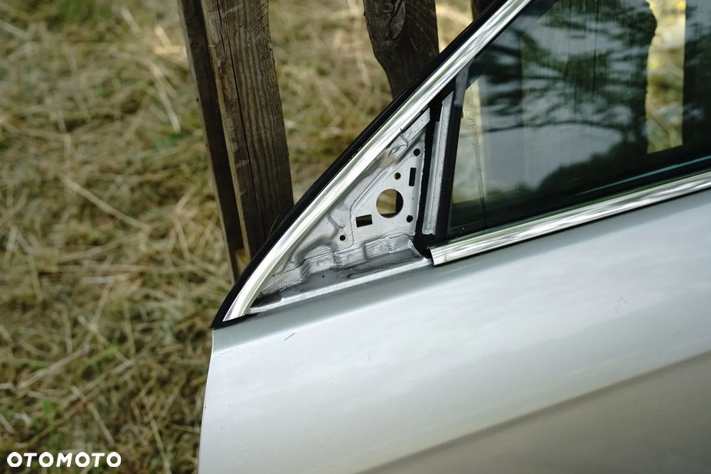 Drzwi przód przednie lewe Honda Accord VII NH700M - 2