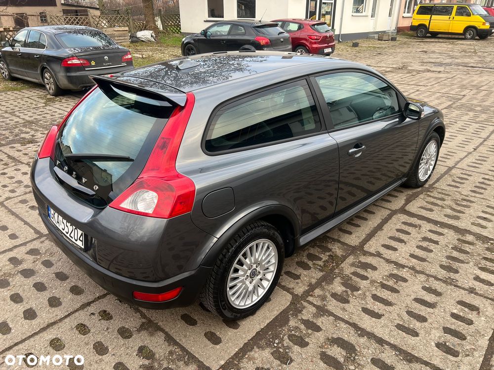 Volvo C30 1.6D - 11