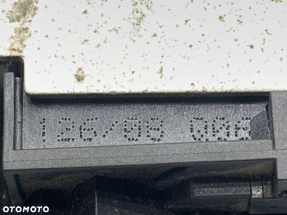 ZAMEK KLAPY TYŁ  MERCEDES-BENZ KLASA C T-Model (S204) 2007 - 2014 C 200 Kompressor (204.241) 135 kW - 4