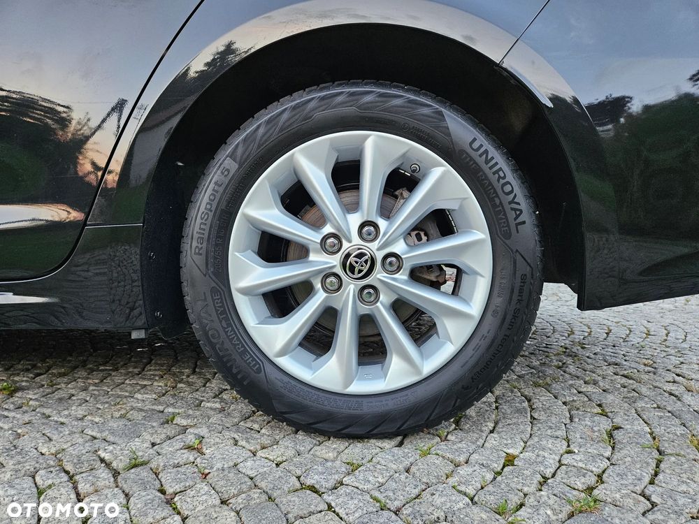 Toyota Corolla 1.8 Hybrid Comfort - 33