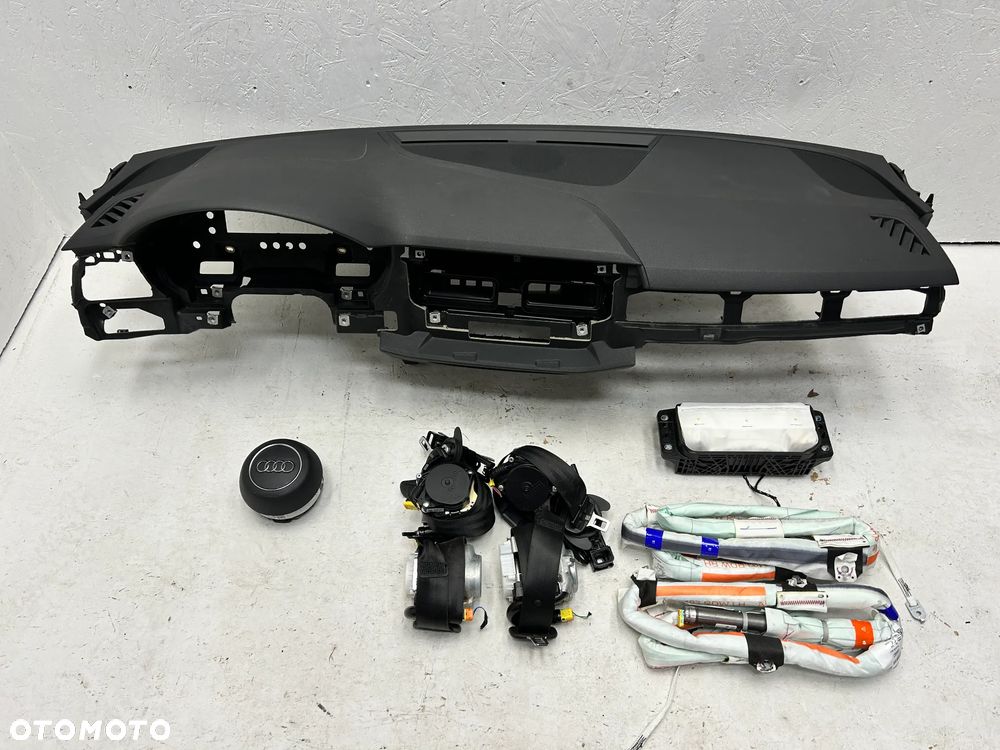 AUDI A5 SPORTBACK 8W 8W6 LIFT DESKA KONSOLA PODUSZKI AIRBAG PASY KOMPLET EU - 1