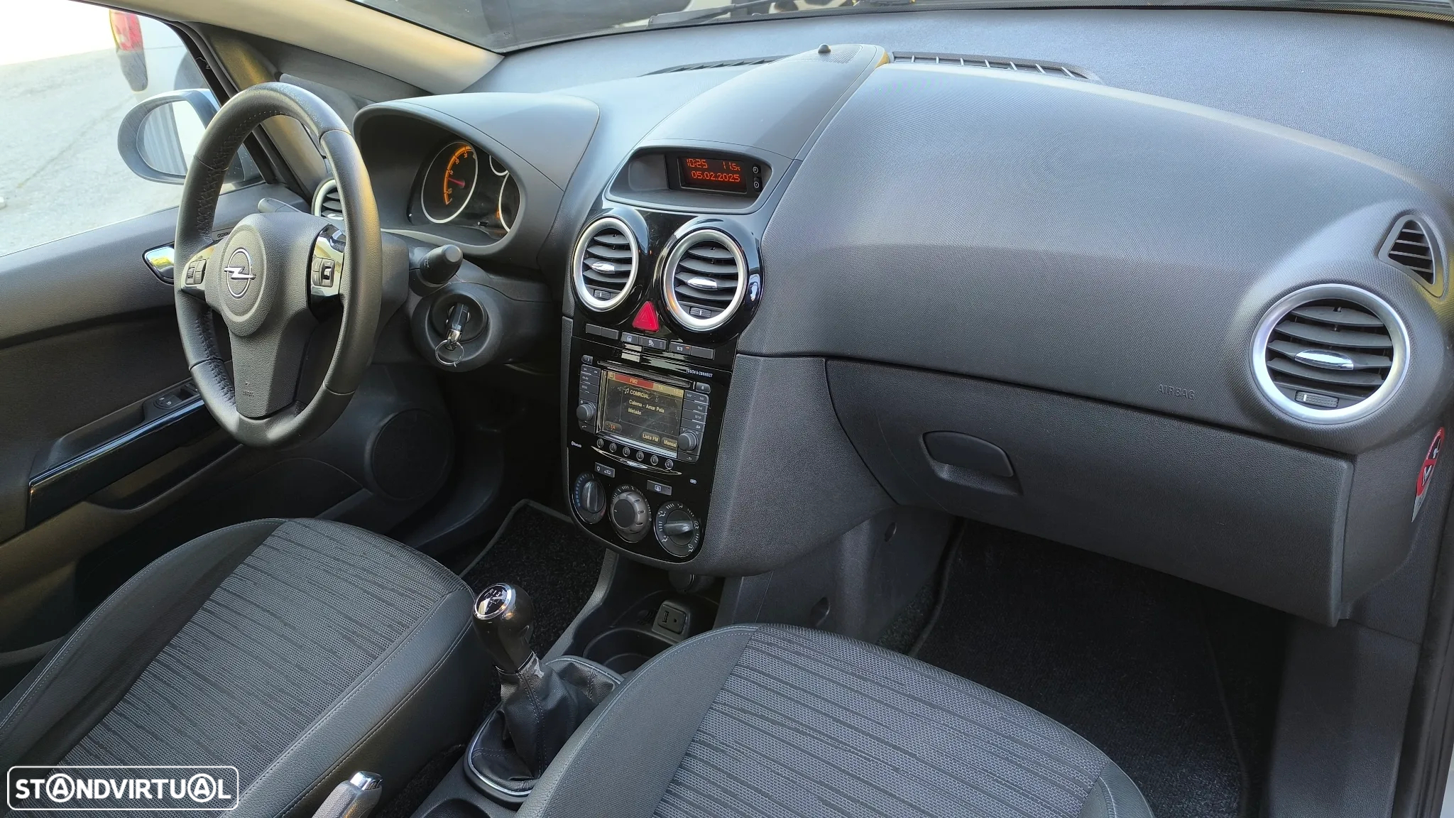 Opel Corsa 1.2 Cosmo - 19
