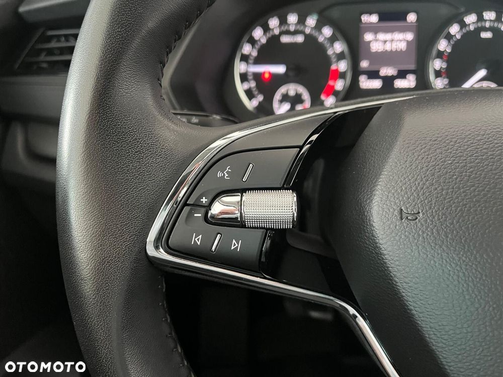 Skoda Octavia 2.0 TDI Ambition - 24