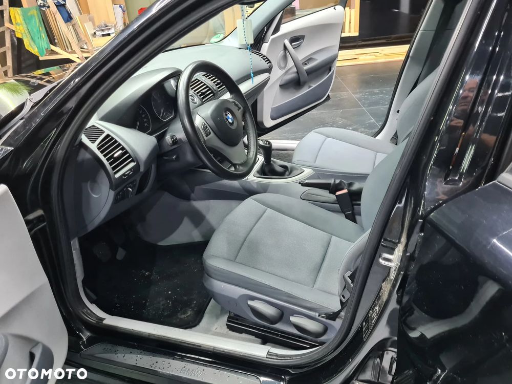 BMW Seria 1 - 12