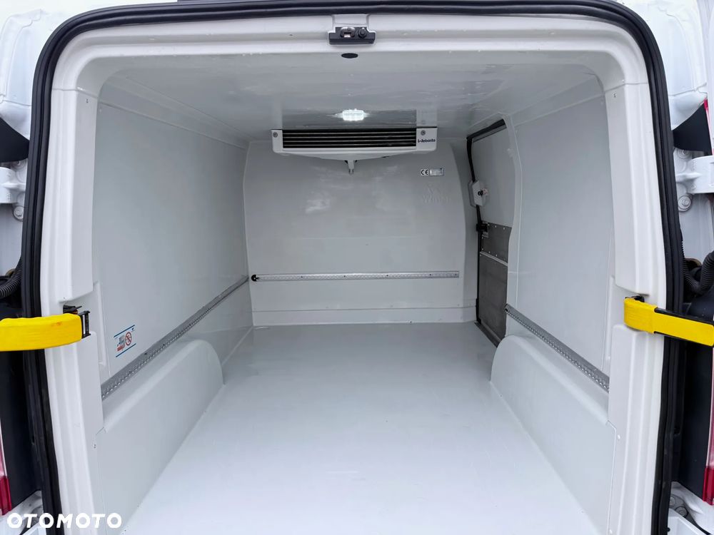 Ford Transit Custom Chłodnia Izoterma 230V LIFT - 17